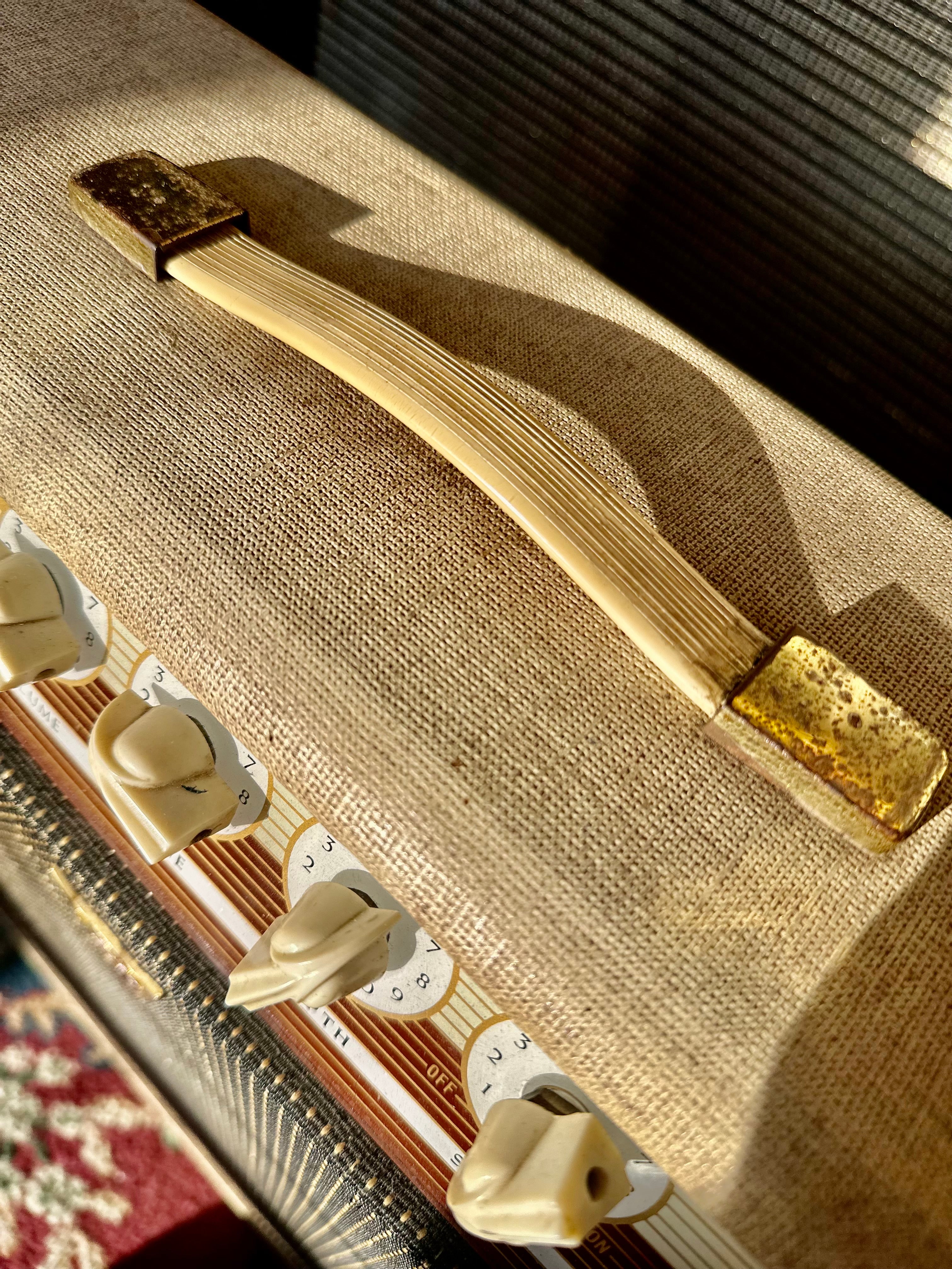 Goldentone | 1758 | Universal | 12 Watt Combo | Single 12” | 1964 | Re-Conditioned | Vintage Goldentone | 1758 | Universal | 12 Watt Combo | Single 12” | 1964 | Re-Conditioned | Vintage